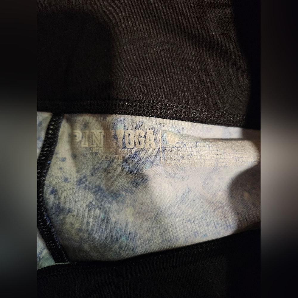 Galaxy Leggings - Picture 8 of 8